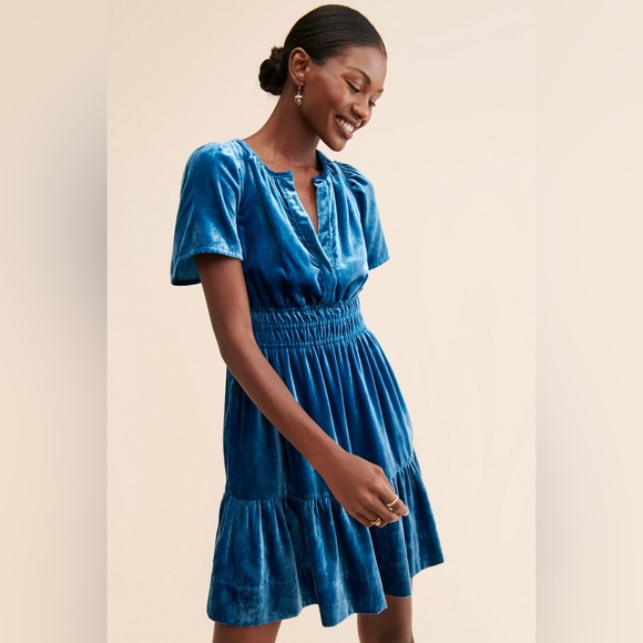 Anthropologie Dresses & Skirts - Anthropologie The Somerset Velvet‎ Mini Dress